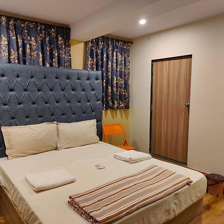 Hotel Garden View Inn - Near Nesco Мумбаї Екстер'єр фото